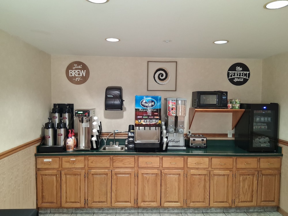 Fairbridge Inn & Suites Miles City - photo 3