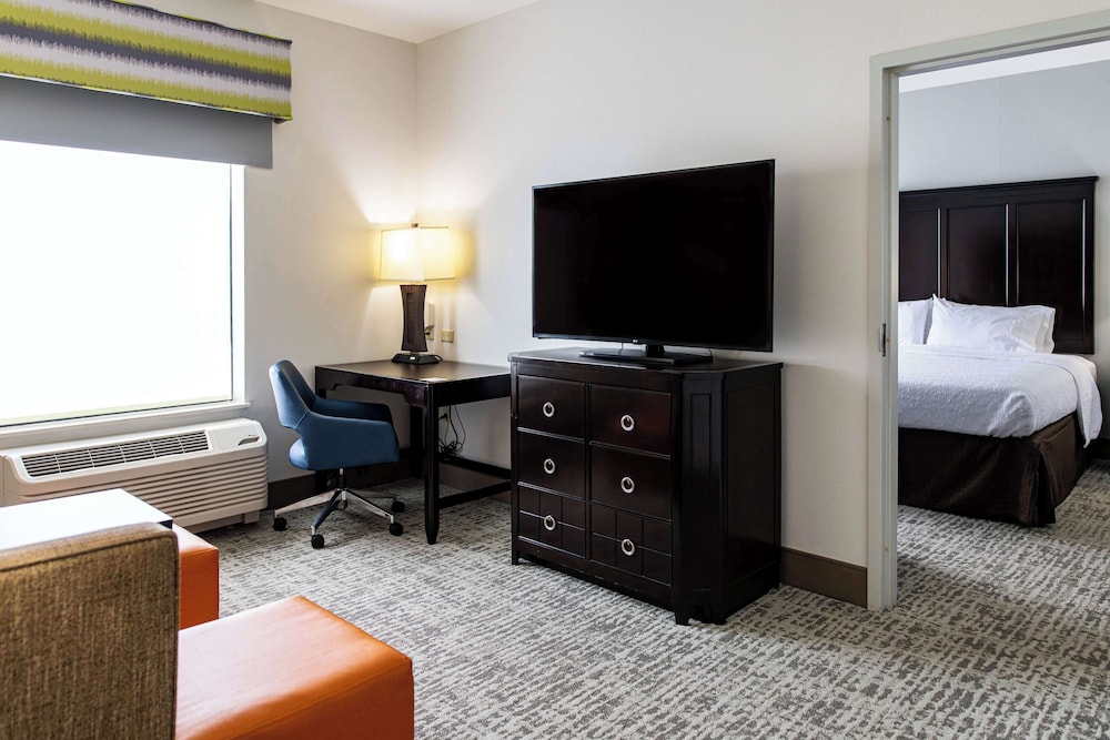 Hampton Inn & Suites Effingham - photo 35