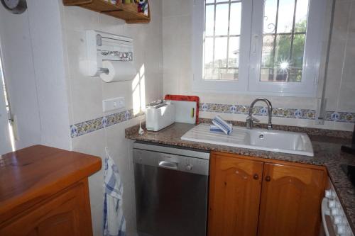 Casa Josi con vistas panorA micas en Monte Pego — 4-Star Luxury Hotel in Pego, Spain