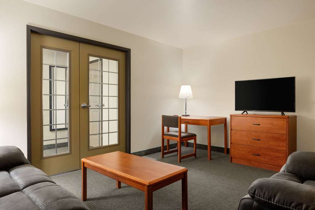 AmericInn by Wyndham Havre - photo 28
