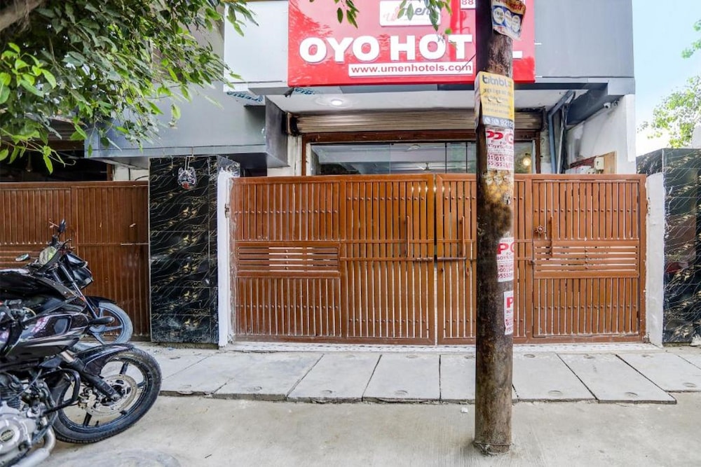 Umen Hotel Sector 66 - last minute hotel in Noida