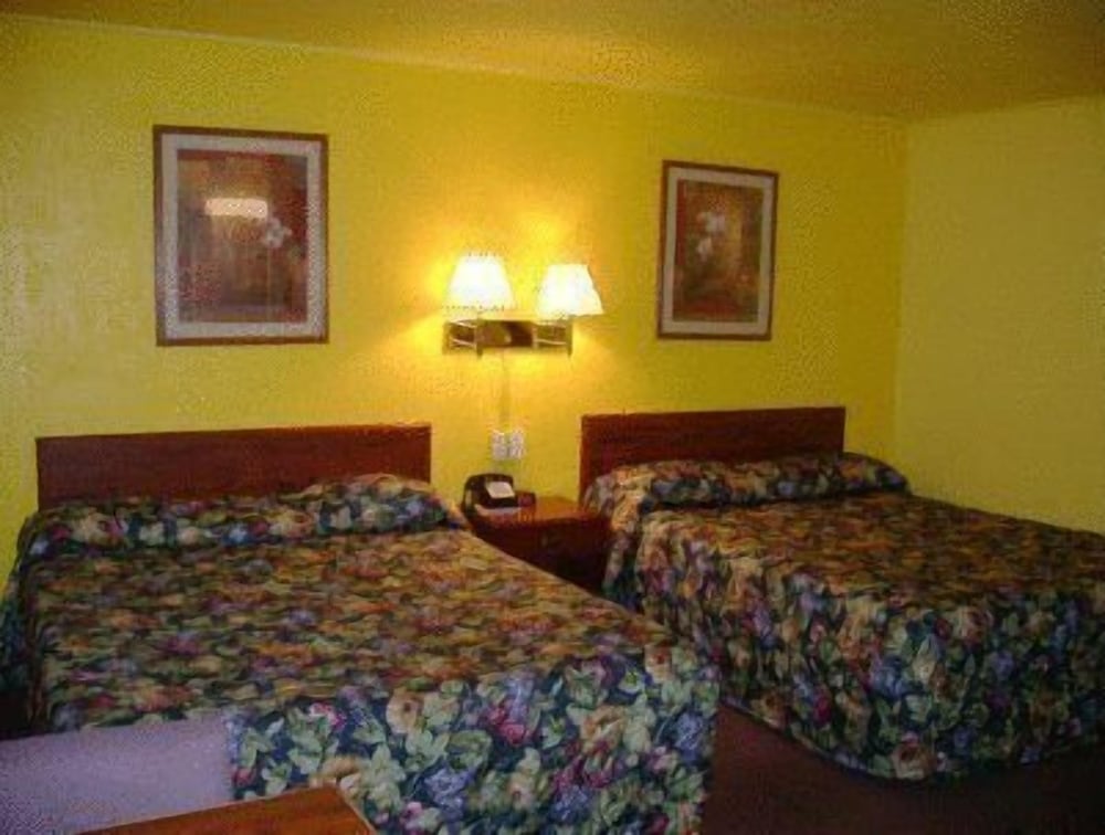 Motel 7 Rawlins - photo 15