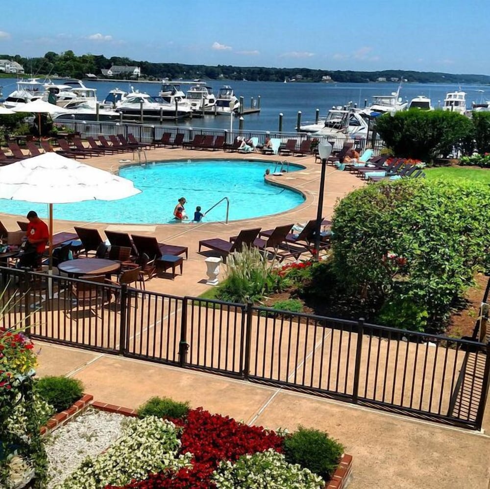 Molly Pitcher Inn - photo 7