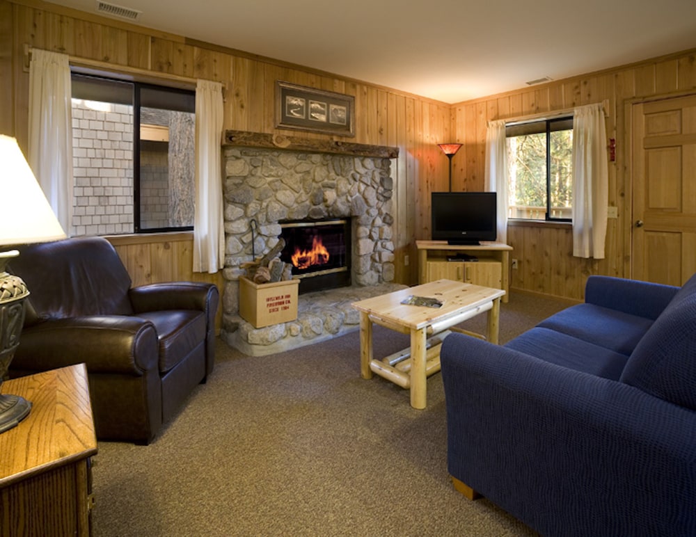 Idyllwild Inn - photo 143