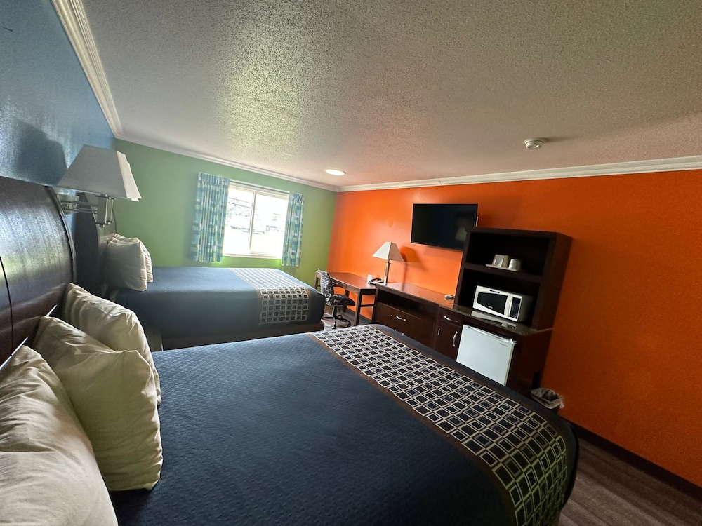Amber Inn Motel Le Mars - photo 23