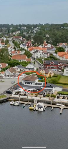 Brygga i Helgeroa — 4-Star Luxury Hotel in Larvik, Norway