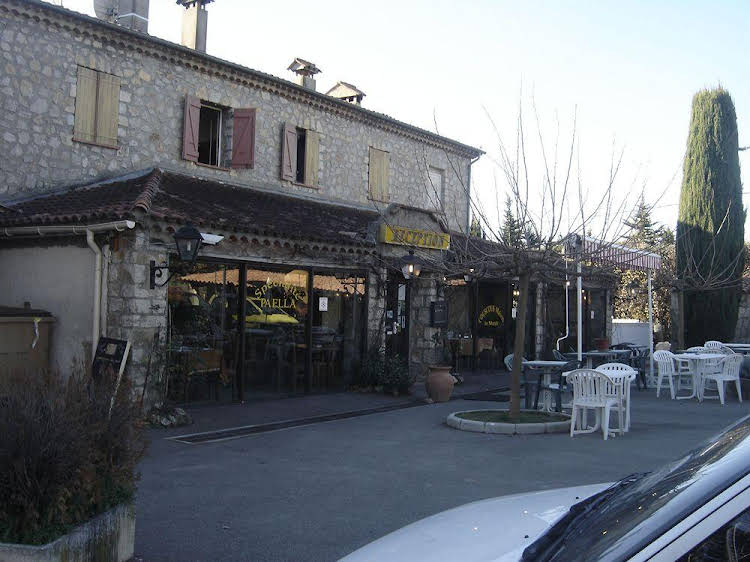 Le Relais Du Lac — Montauroux