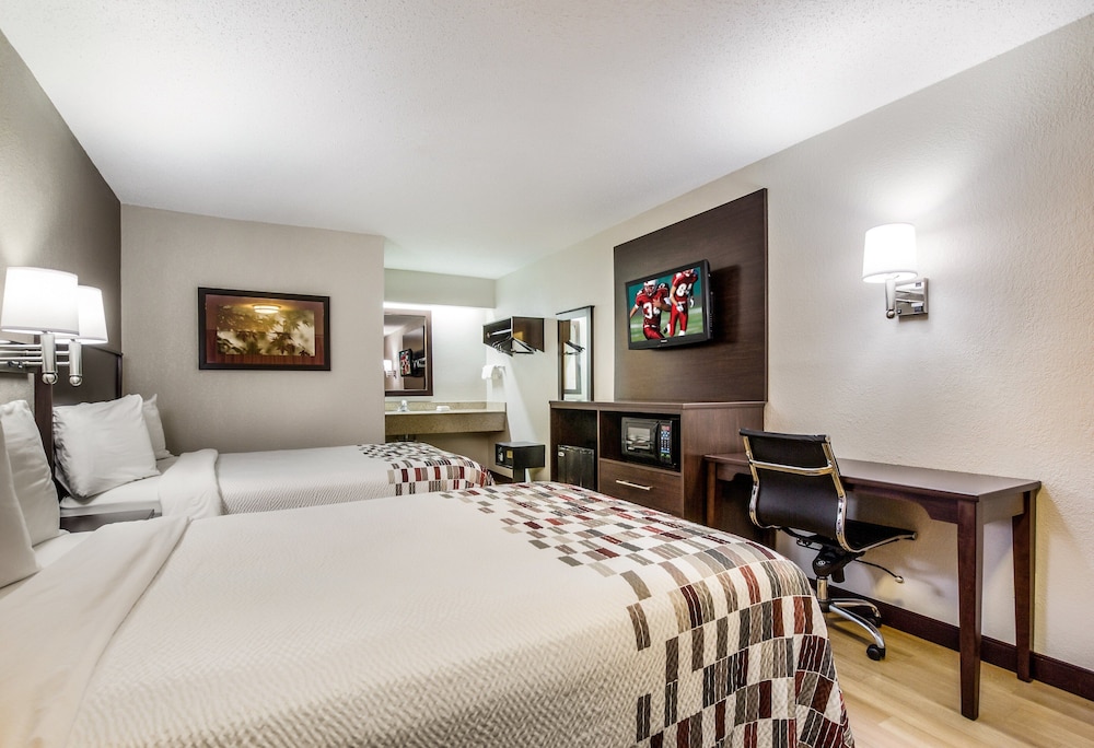 Red Roof Inn Lexington - photo 16