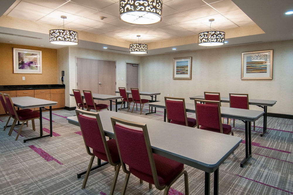 Hampton Inn & Suites Jackson Ridgeland - photo 67