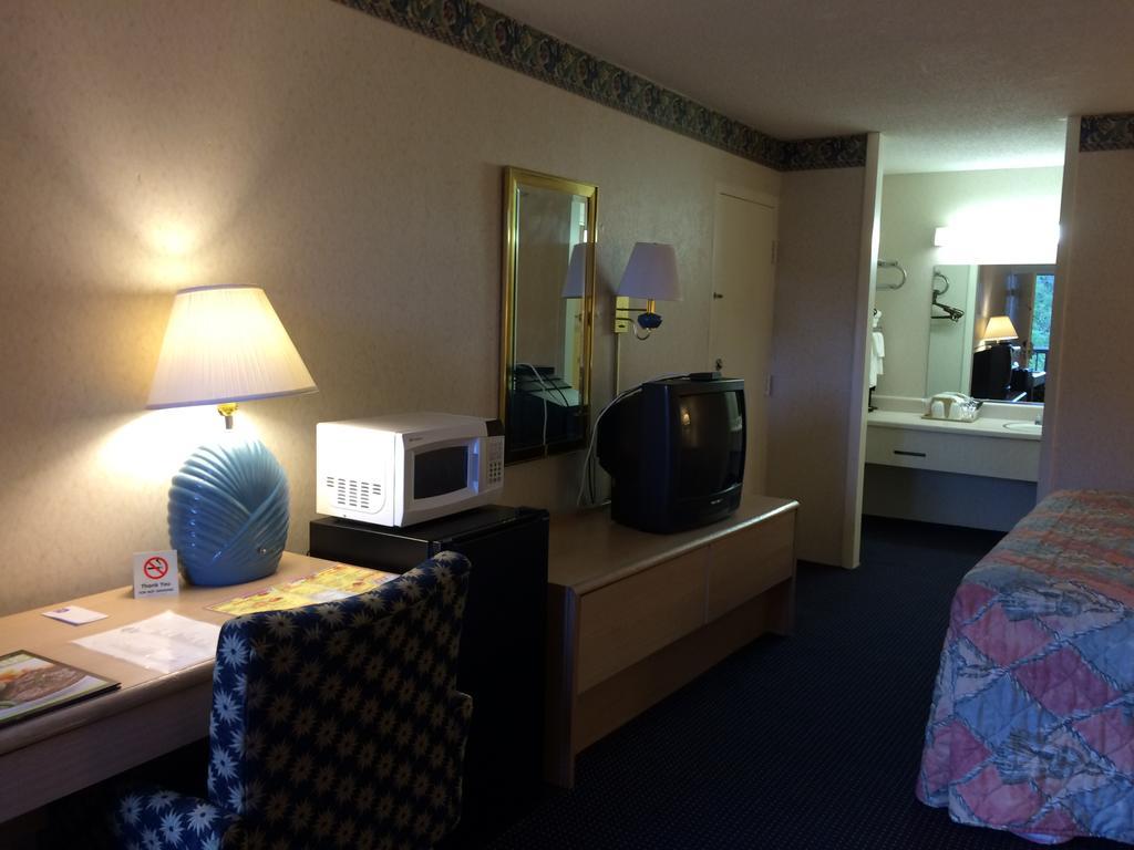 Haven Motel Newport - photo 14