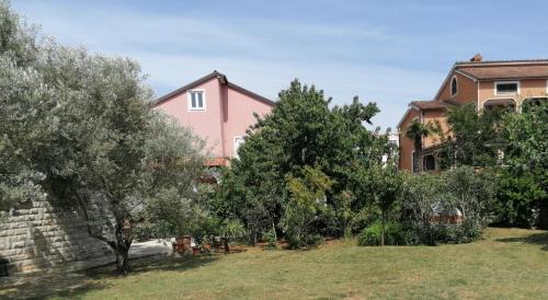 Holiday apartment in Funtana with air conditioning WiFi washing machine 4990 1 — 4-Star Luxury Hotel in Funtana, Croatia