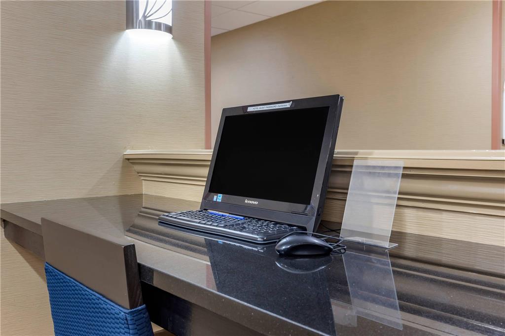Comfort Inn Greensboro Kernersville - photo 19