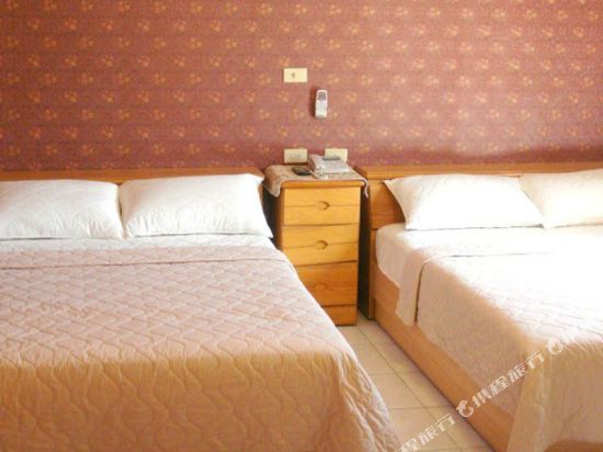 Home Right Hotel - last minute hotel in Unknown City
