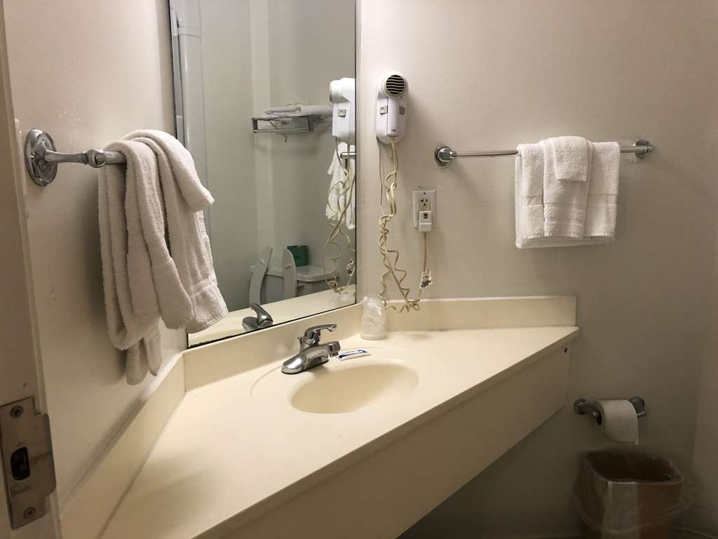 Sleep Inn & Suites Pigeon Forge Downtown - photo 18