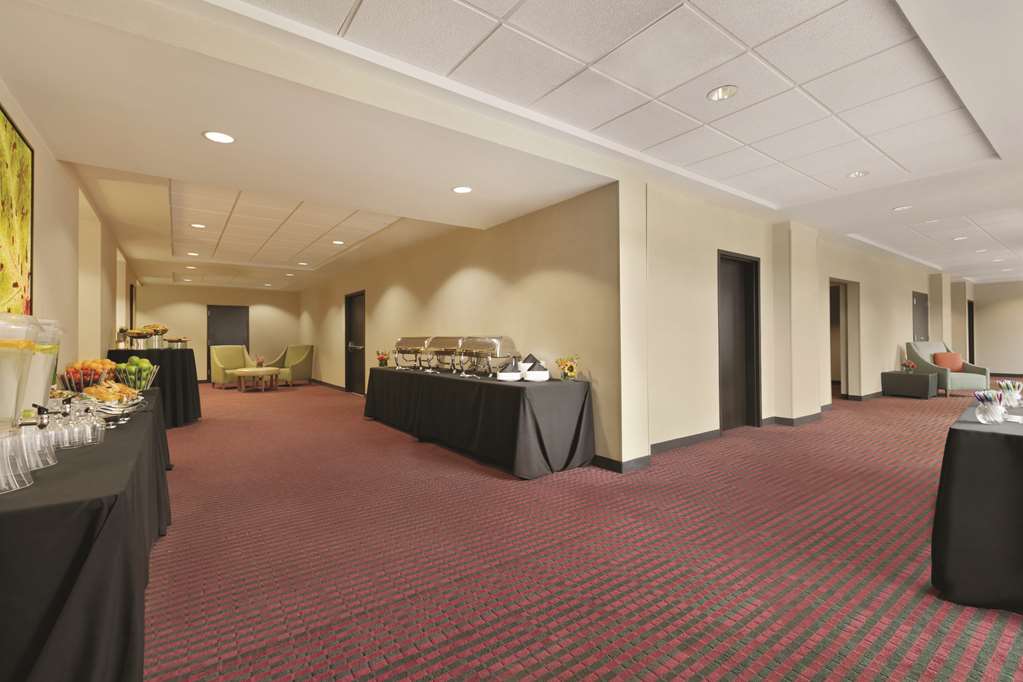 Hyatt Place Baltimore Inner Harbor - photo 28
