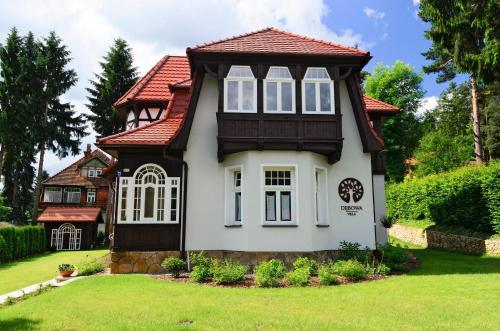Villa Debowa — 5-Star Luxury Hotel in Polanica-Zdroj, Poland