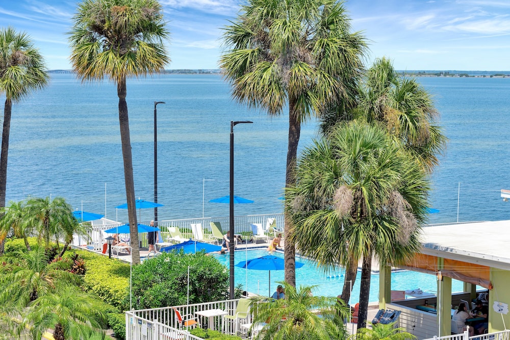 Seaside Luxury Oasis with balcony - photo 60