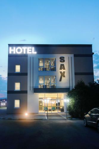 Hotel SAX Gračanica in Gracanica, Bosnia and Herzegovina