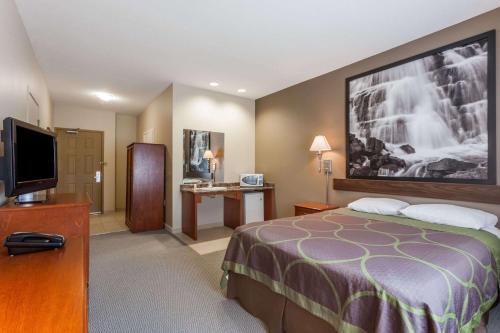Super 8 by Wyndham Abbotsford BC — Abbotsford — photo 3