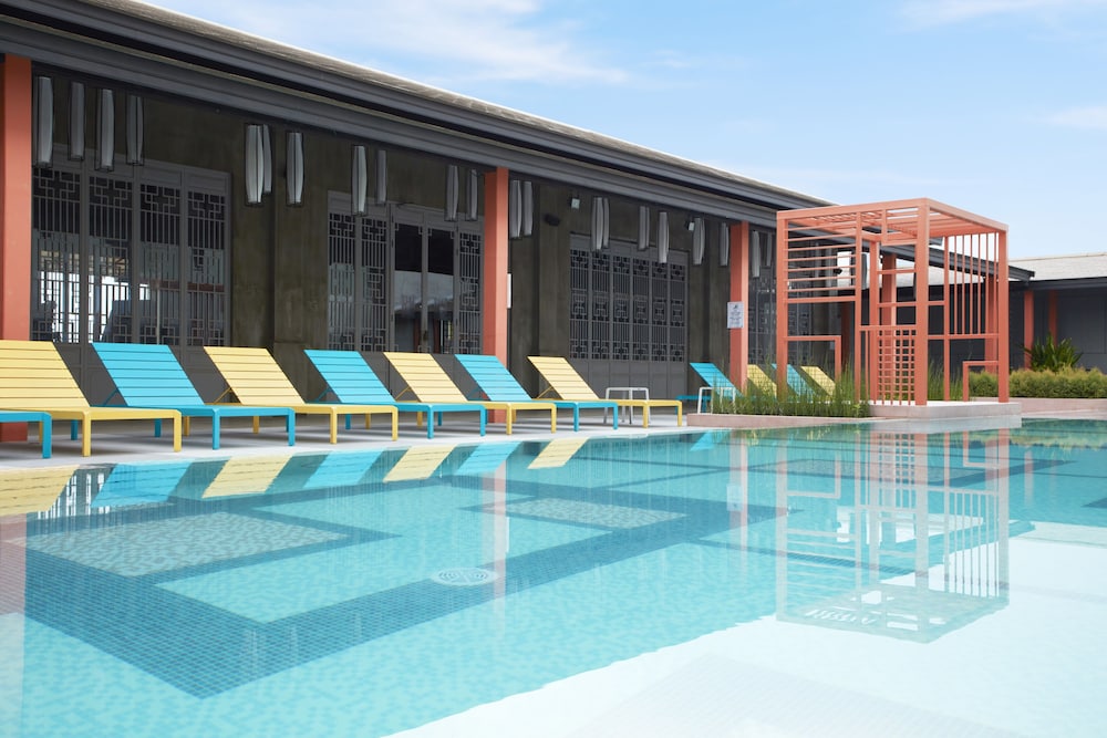 The Quarter Hualampong — 4-Star Luxury Hotel in Bangkok, Thailand