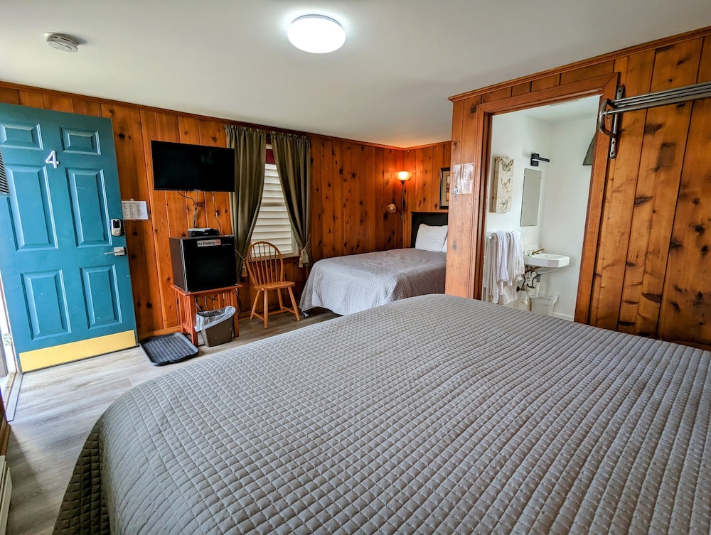 Riverside Motel - photo 62