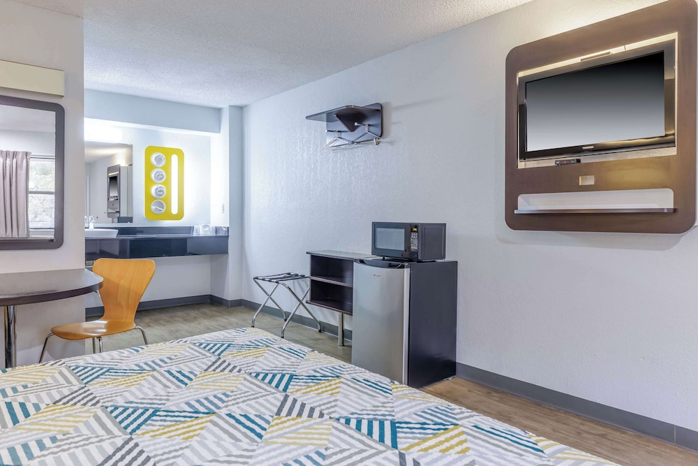 Motel 6 Boerne TX - photo 20