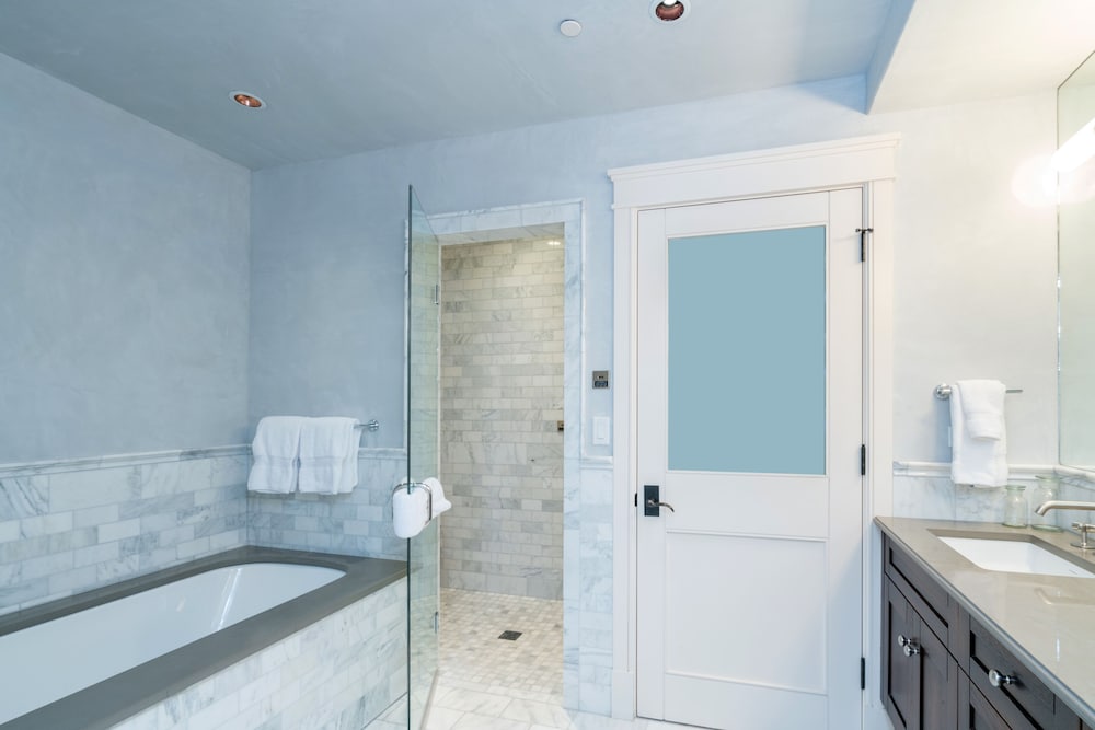 Element 52 Auberge Collection - photo 342