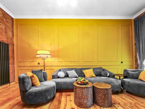 SoLoLiKE Appartment with Balcony N 24
