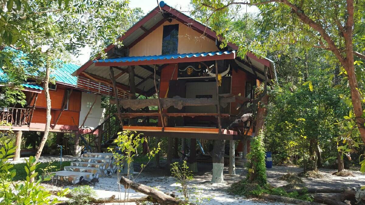 Big Boss Resort — hotel near Ranong Airport
