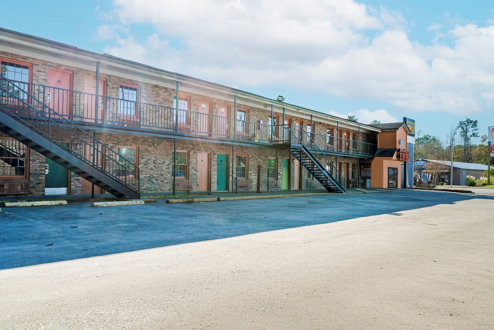 Southern Inn By OYO Walterboro I 95 - photo 33