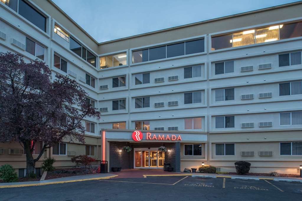 Ramada by Wyndham Downtown Spokane - featured photo