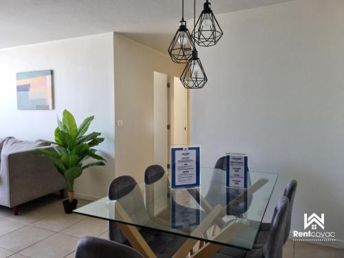 Departamento Funcional Ruta 5 Talca Norte RENTCOVAC Factura Inmediata — 4-Star Luxury Hotel in Talca, Chile