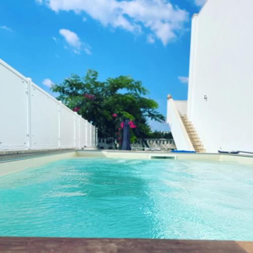 Casa e Vita Salento Deluxe Suite Santa Maria al Bagno with private pool — 4-Star Luxury Hotel in Nardo, Italy