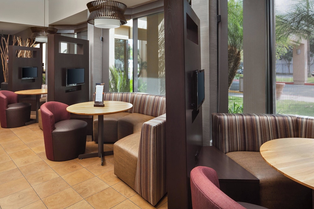 Courtyard by Marriott Costa Mesa South Coast Metro - photo 20