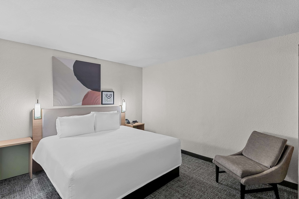 Spark by Hilton Glendale Phoenix North - photo 25