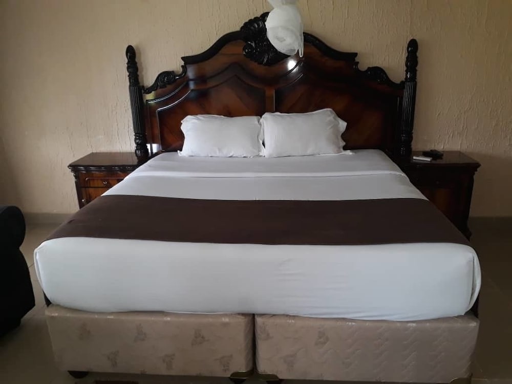 Samfred Garden — Chingola — photo 4