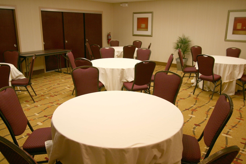 Hampton Inn & Suites Knoxville North I 75 - photo 68