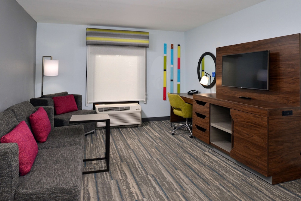 Hampton Inn Panama City Beach - photo 18