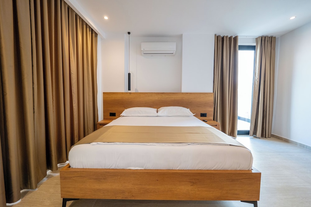 Hotel Enad — Ksamil — photo 2