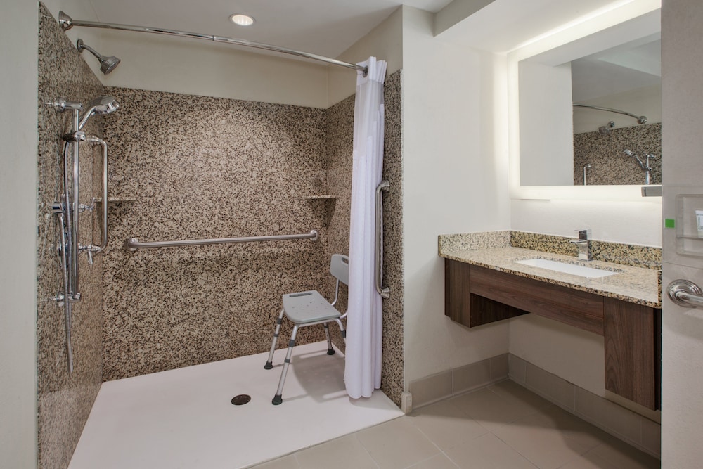 Holiday Inn Morgantown University Area by IHG - photo 14