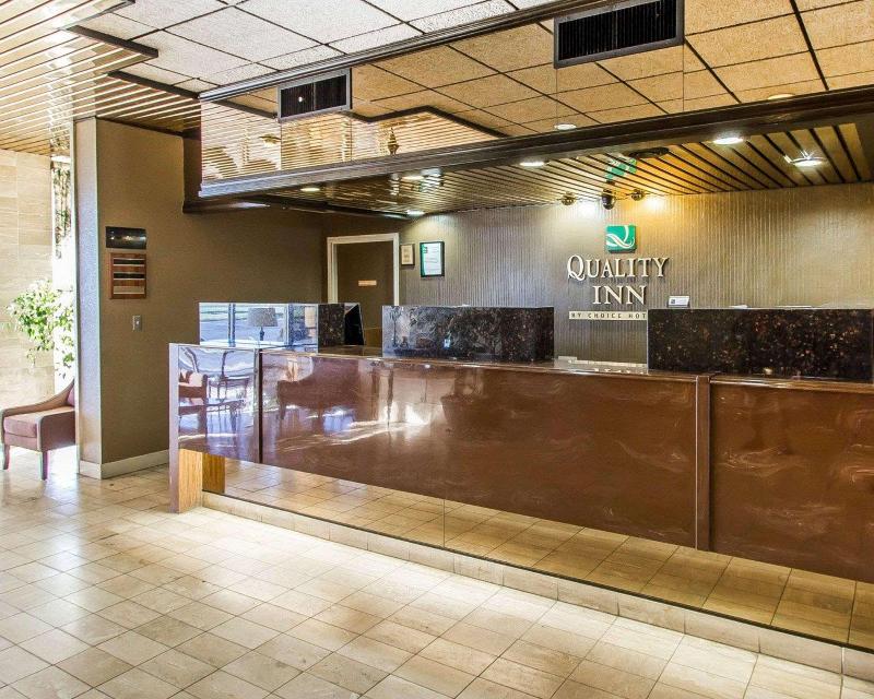 Quality Inn Ada Near University - photo 7