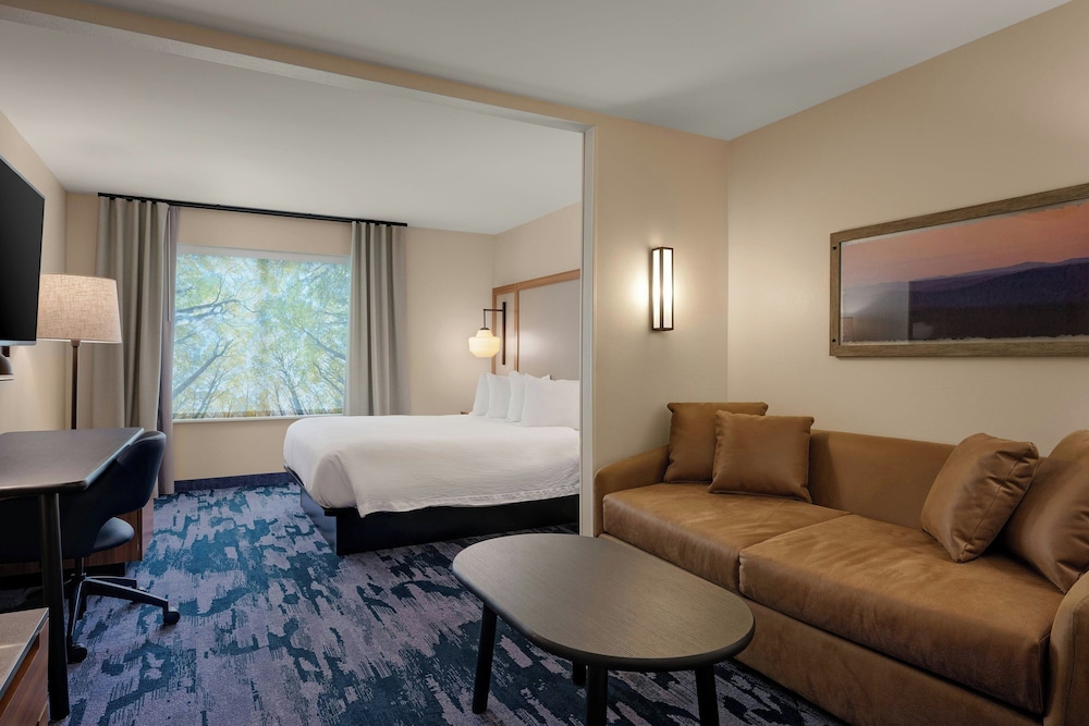 Fairfield by Marriott Inn & Suites Missoula Airport - photo 11