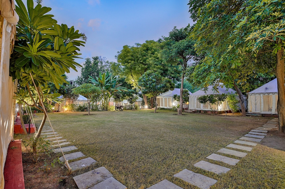 Ranthambore Tiger Resort by Park Tree in Sawai Madhopur, India