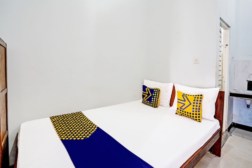 OYO 94024 Sentraland karawang By AswinNearWonderland waterpark in Karawang, Indonesia