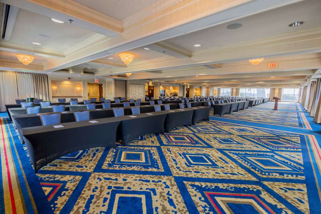 Drury Plaza Hotel St. Louis at the Arch - photo 40
