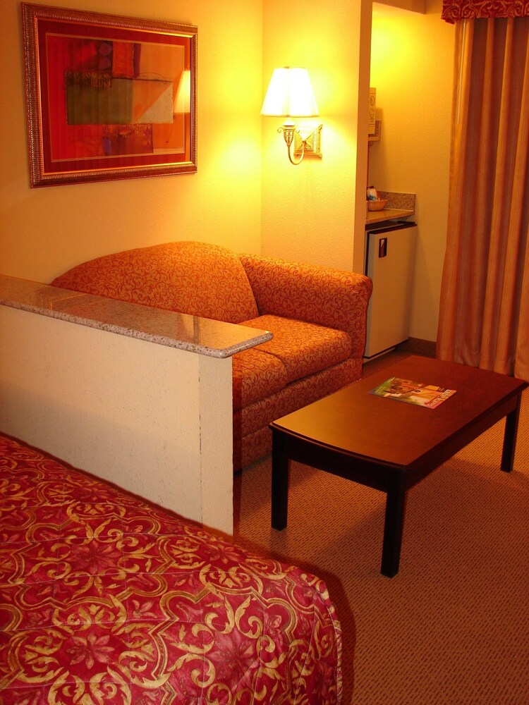 Regency Inn & Suites Altus OK - photo 6