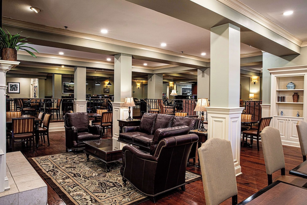 Hampton Inn Charleston Historic District - photo 3