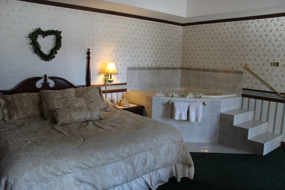 Sara Placid Inn & Suites - photo 19