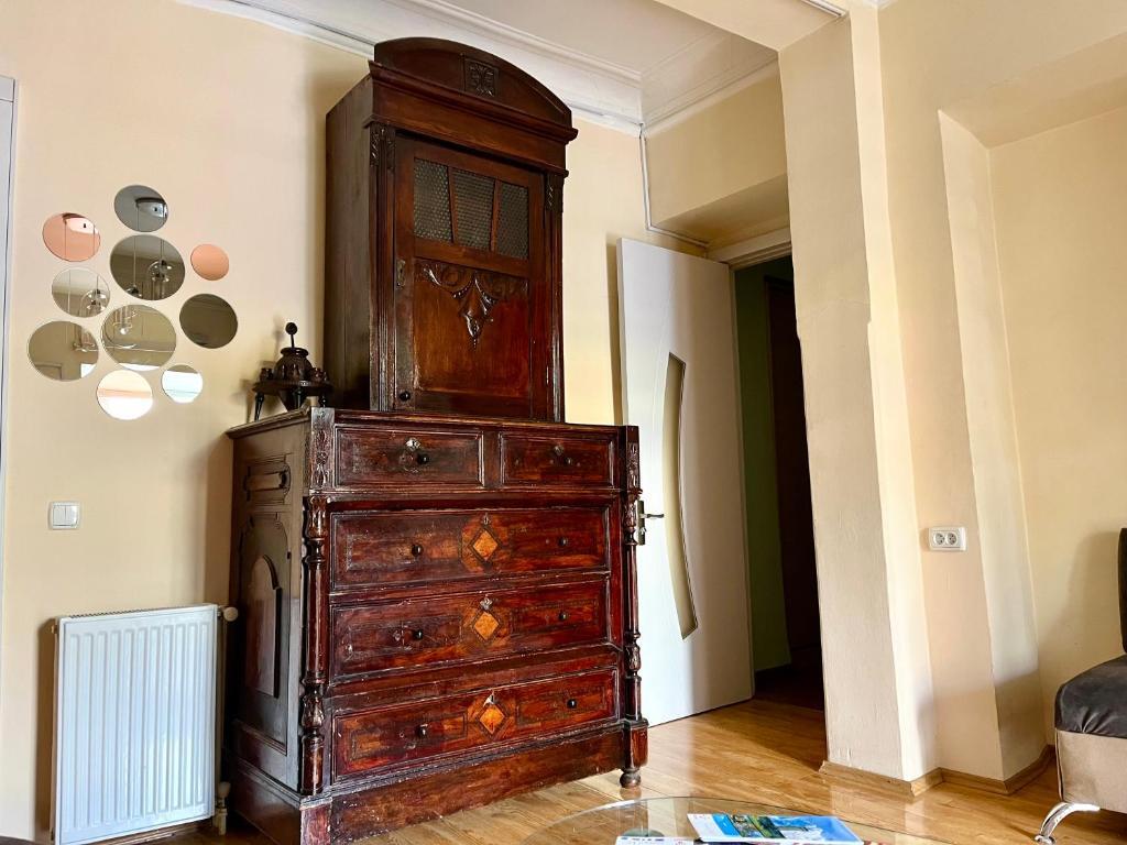 Apartment in Old Tbilisi Orbeliani Square