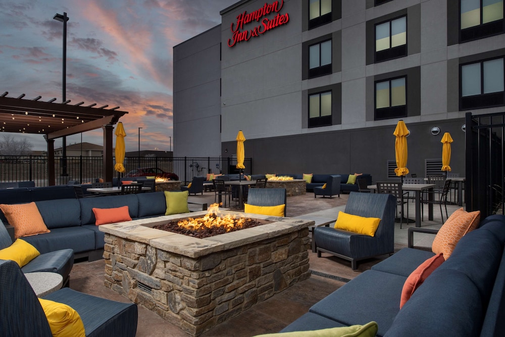 Hampton Inn & Suites Rapid City Rushmore - photo 59